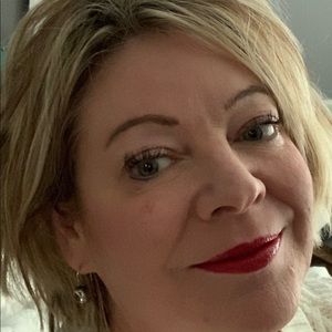 Meet your Posher, Cheryl